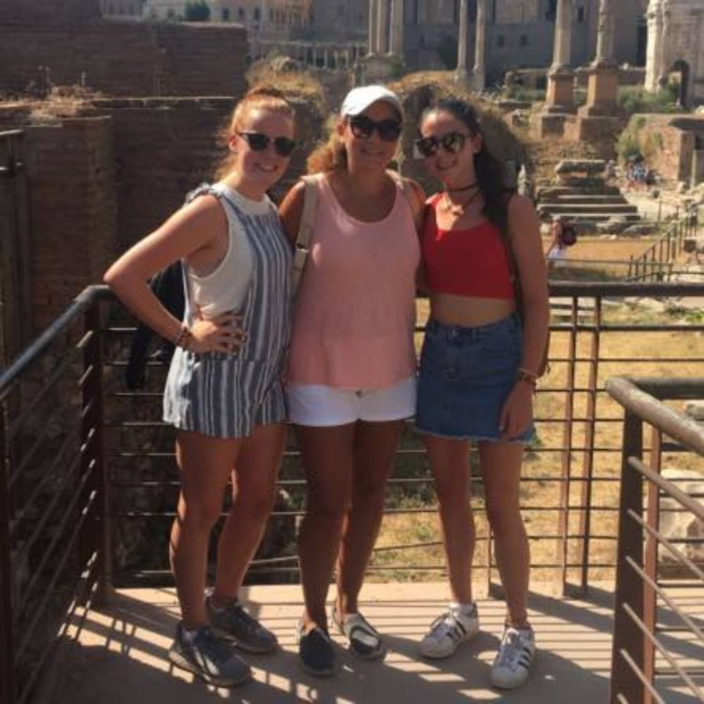 Meet your Posher, Amy